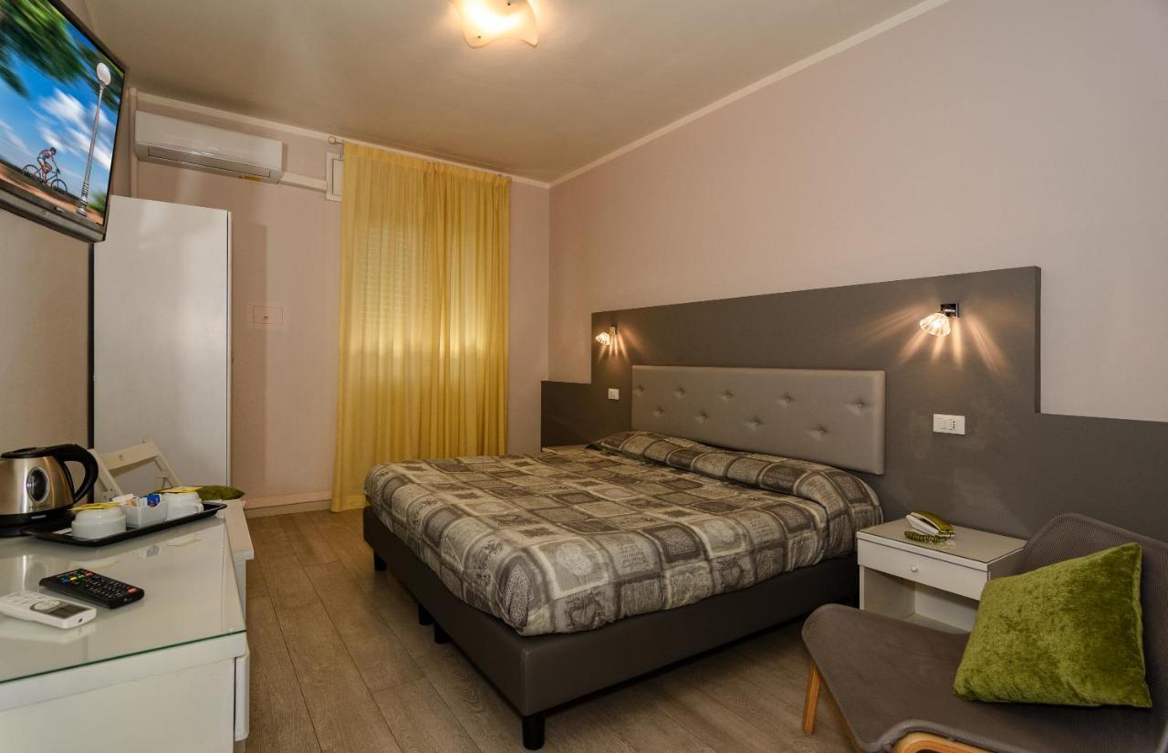City Hotel Viareggio Exterior photo